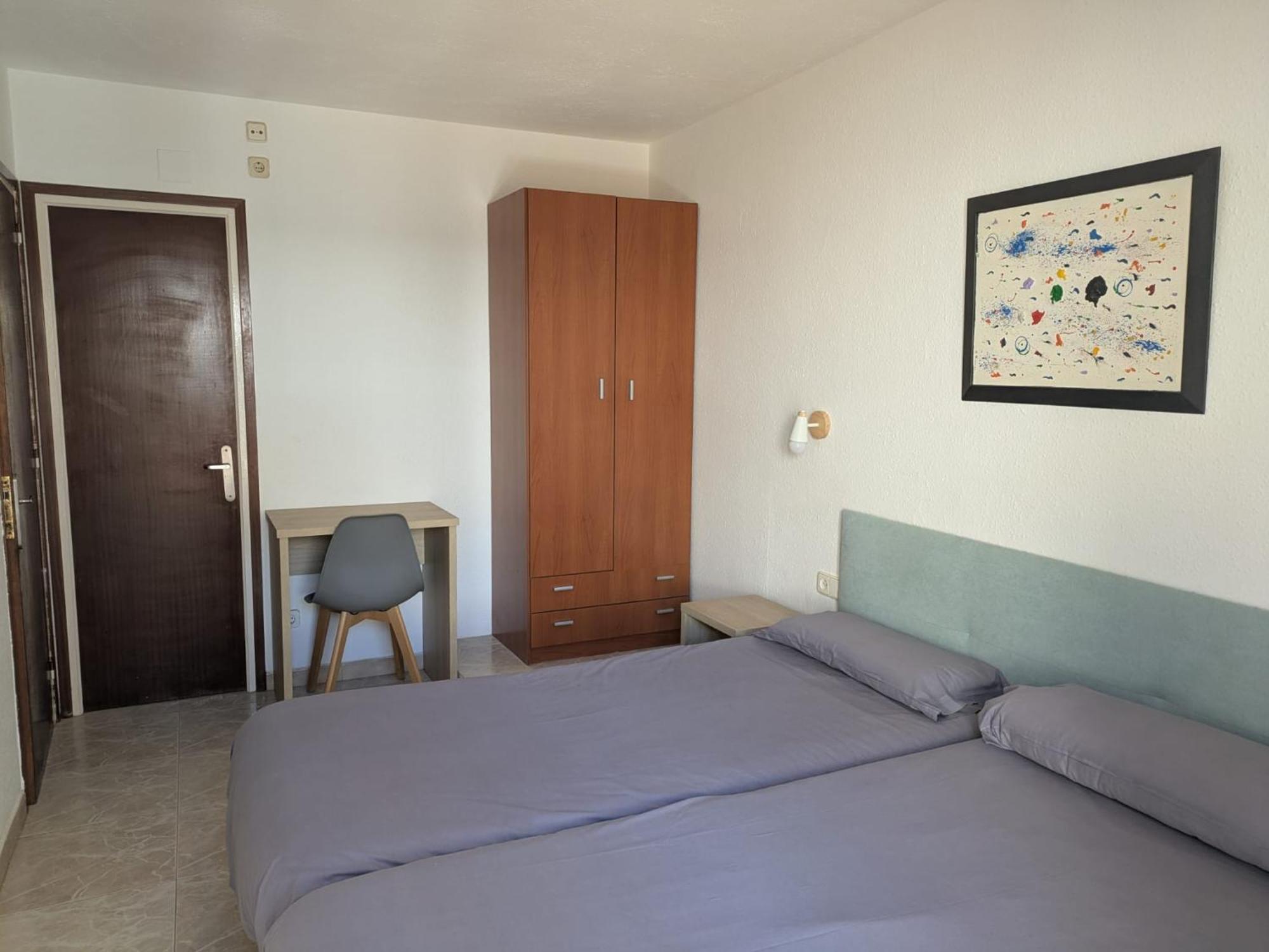 Apartamentos Mitus Canet De Mar Exteriör bild